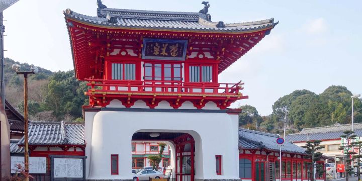 Takeo Onsen Romon