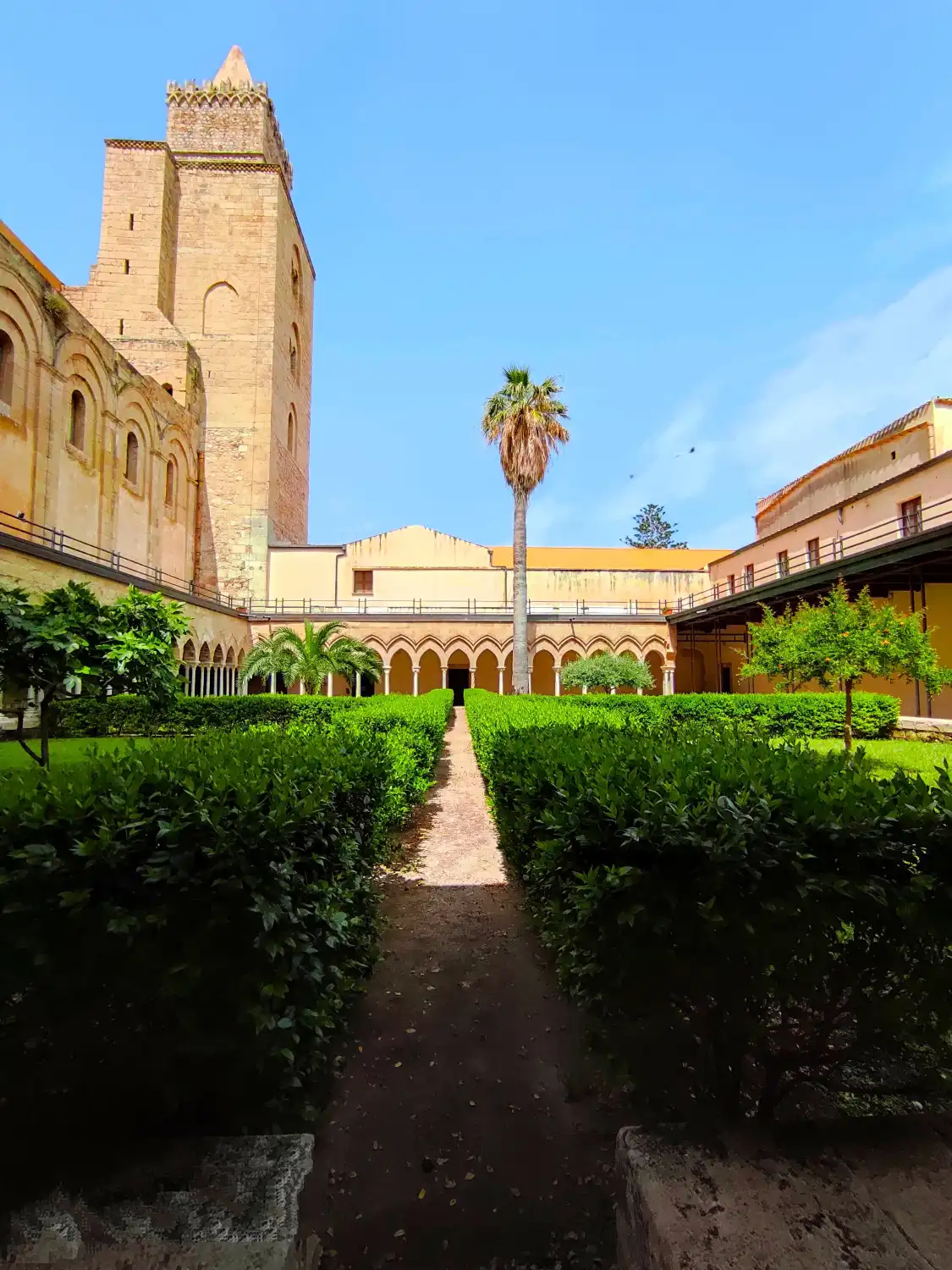 Hotels near Cathedral of Cefalù
