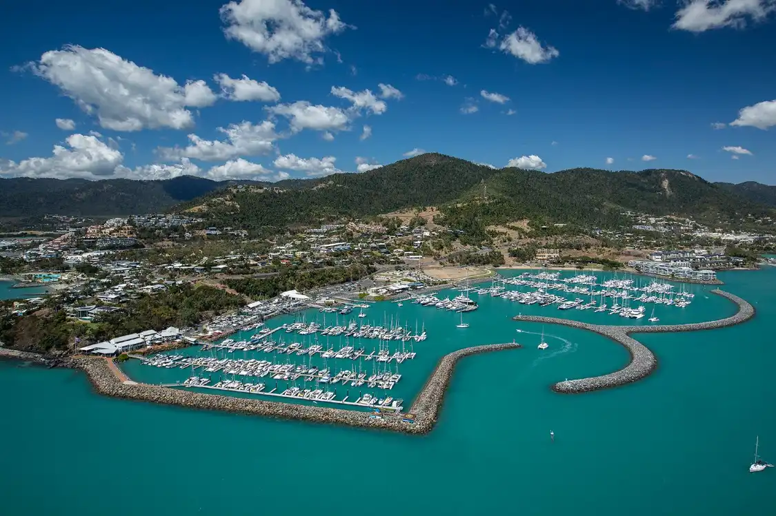 Hotels near Coral Sea Marina