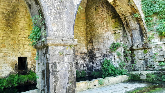 Porta and Sources of Docciola