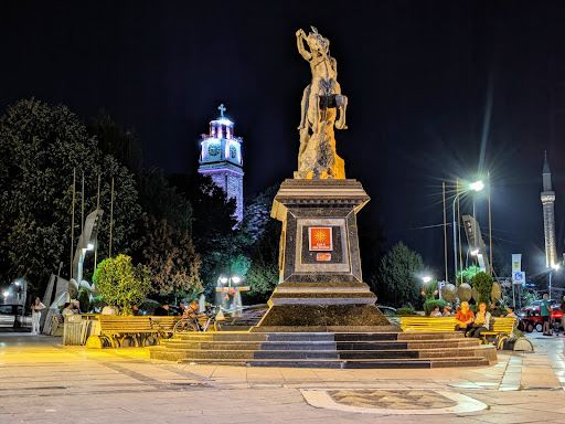 Magnolia Square