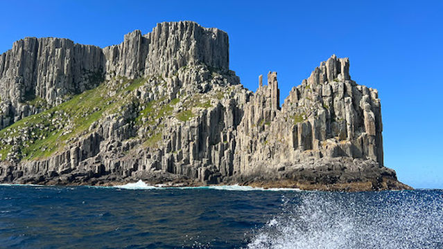 Тасман Айленд Кризес