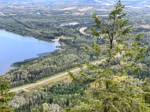 Fraser Mountain Hiking Trail