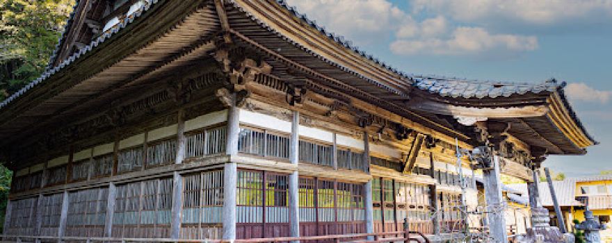 Tetsushiroyama Zencho Temple