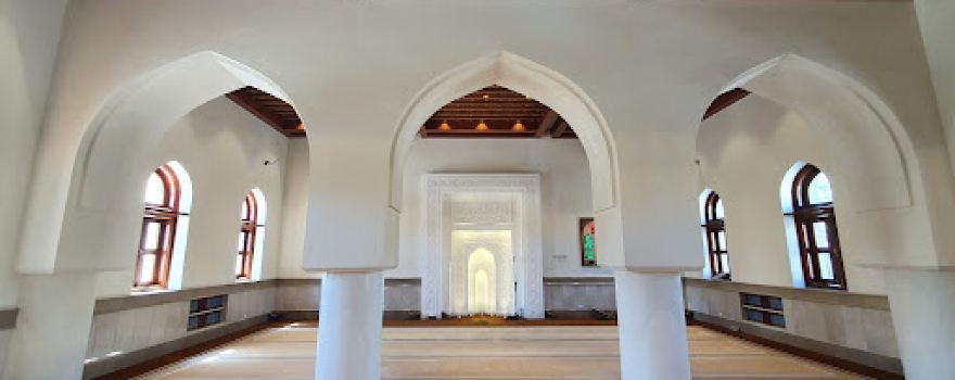Medmar Mosque Hazrat Mazeen Bin Ghadooba