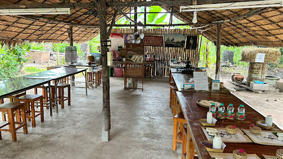 Buddhist votive tablets learning center