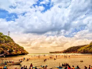 Pantai Baron Indah