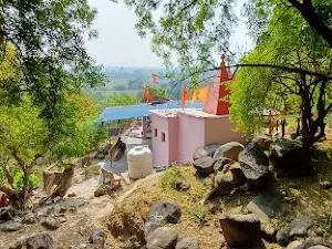 Bhawani Mata Temple, Injasan