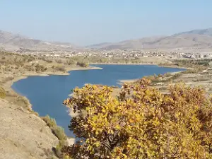 Bayat Pond
