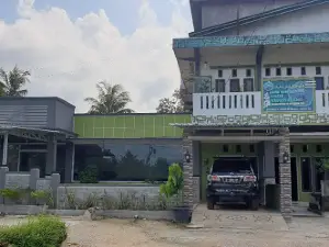 Tugu Desa Dayo