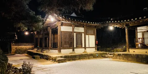 玉淵精舍