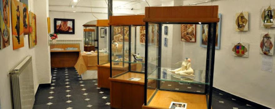 Associazione Arte senza confini ! - BADALUCCO ART GALLERY