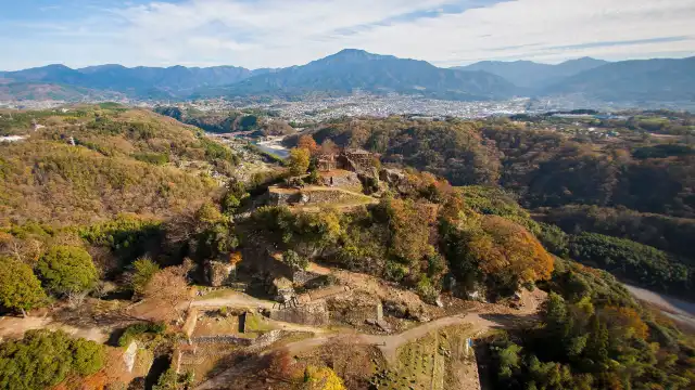 Hotels near Naegi Castle Ruins