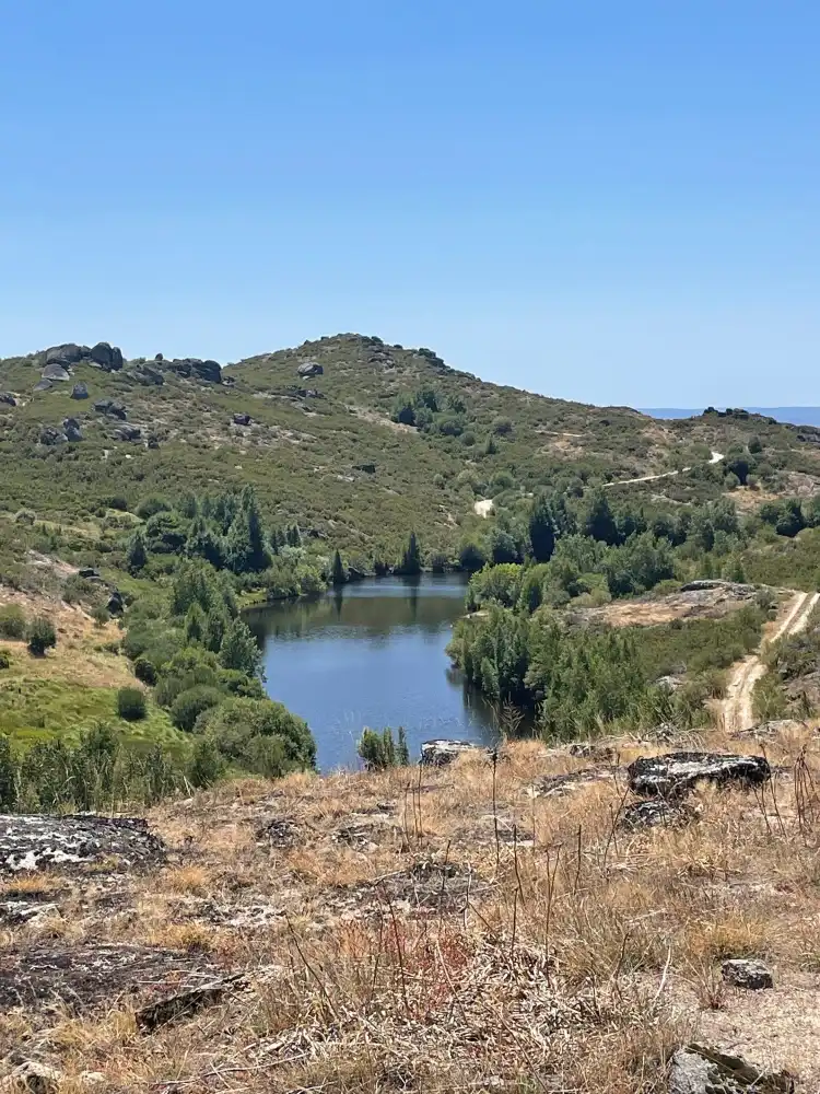 Hôtels à : Parâmio