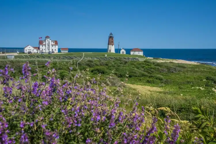 Hotels near Point Judith Lighthouse