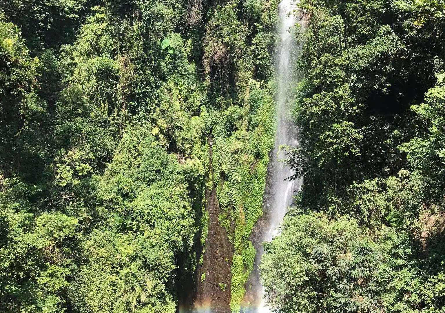 Hotels near Putuk Truno Waterfall