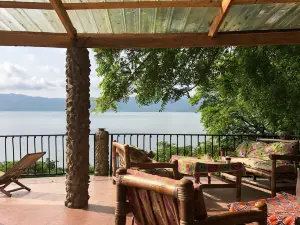 The Green Ranch at Lake Bosomtwe