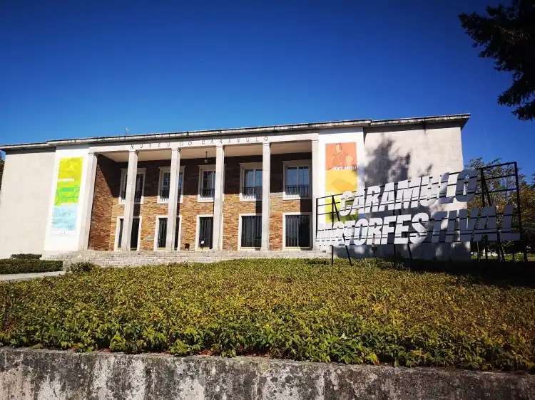Hotels in Guardão