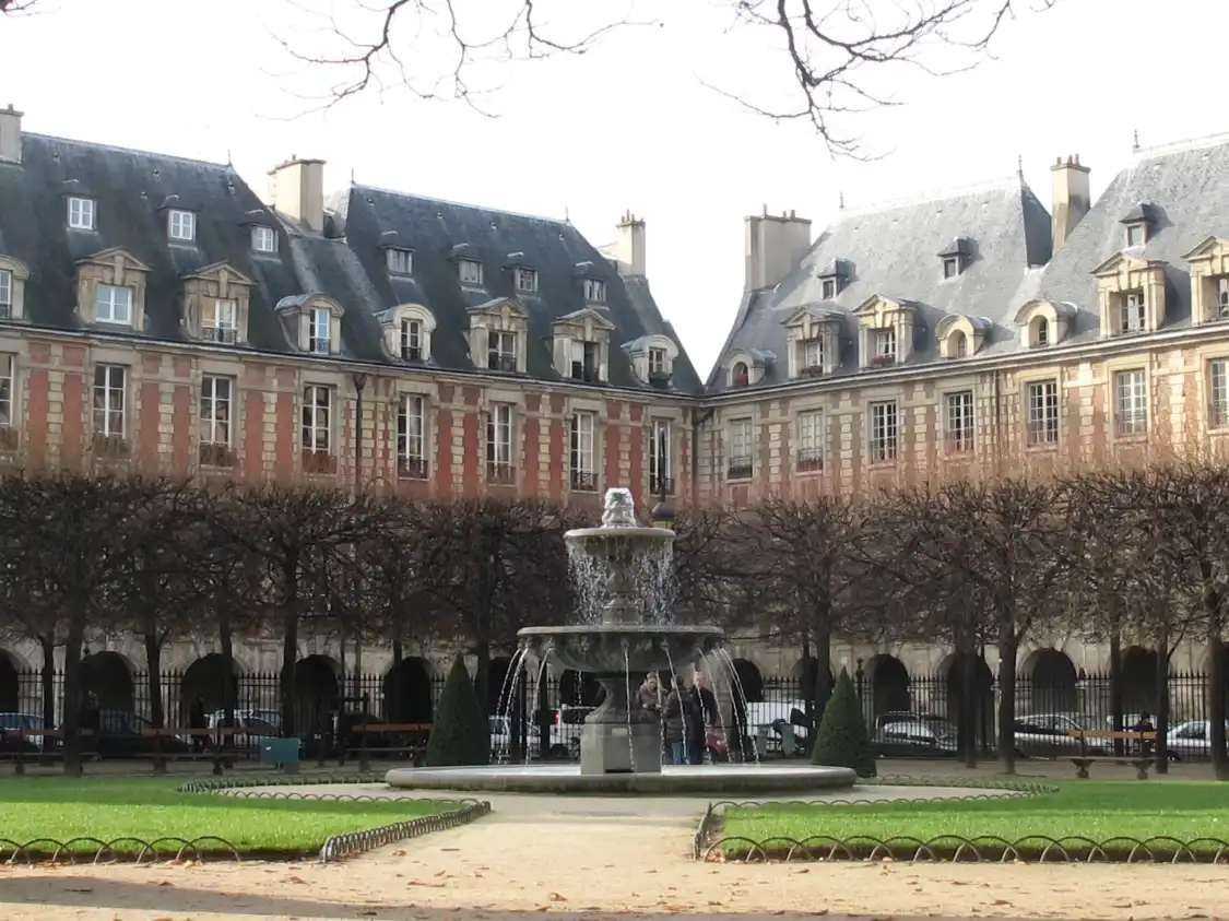 Hotels near Visite Guidee Paris