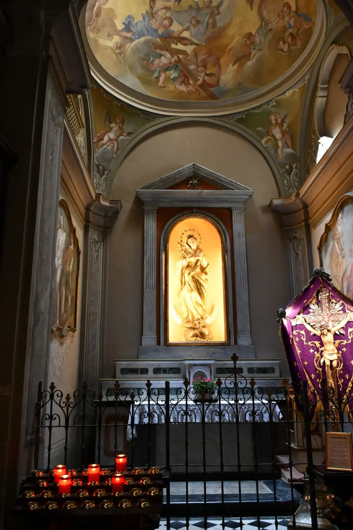 Hotels near Chiesa di S. Marta