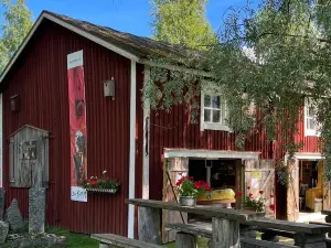 Soile Yli-Mayryn Taidehalli
