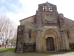 Church of Santa María de Cambre