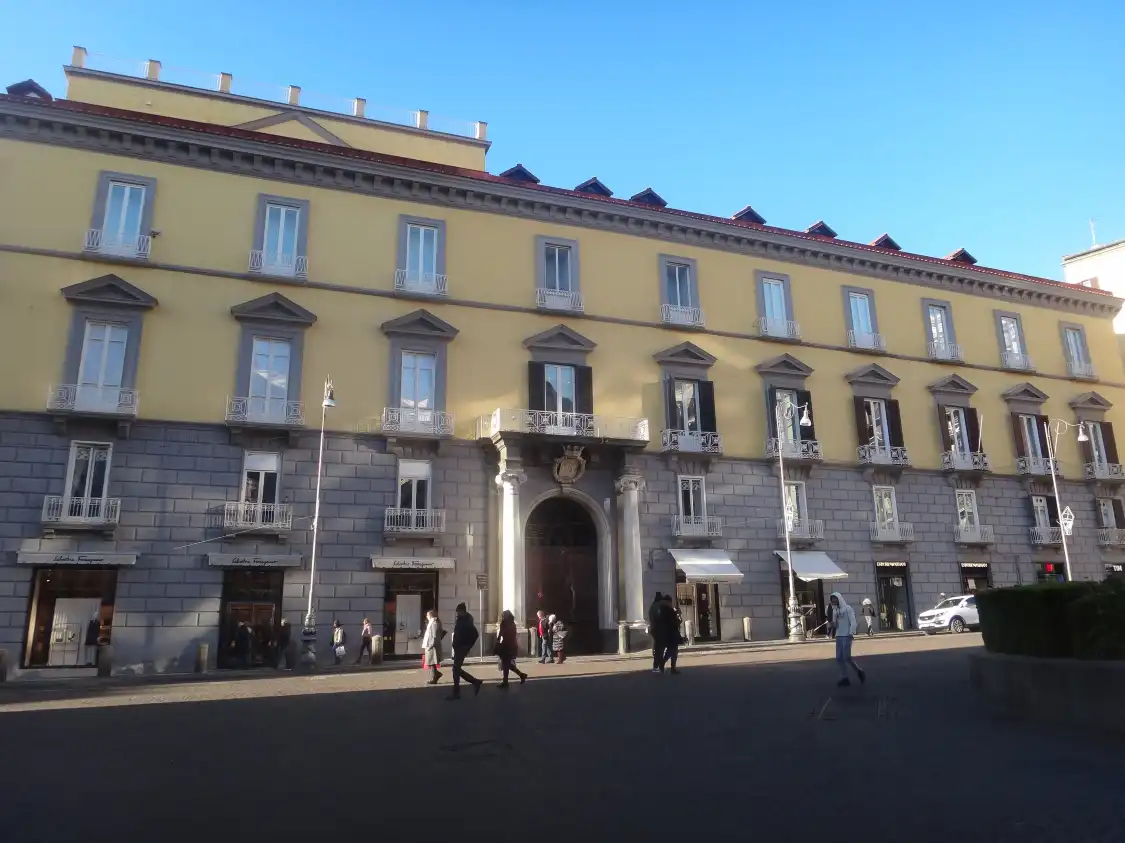 Hotel in zona Palazzo Partanna