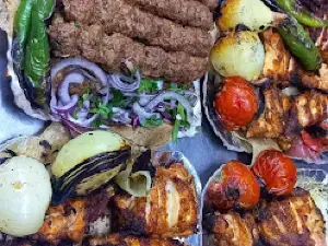 Hamouda Snack Restaurant and Lounge