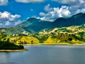Alapasco Lake