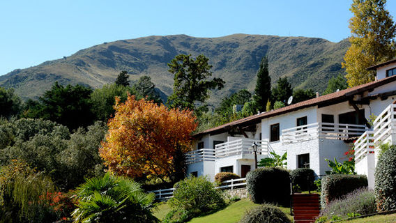 LAS ARDILLAS - CABAÑAS & SUITES - LA FALDA