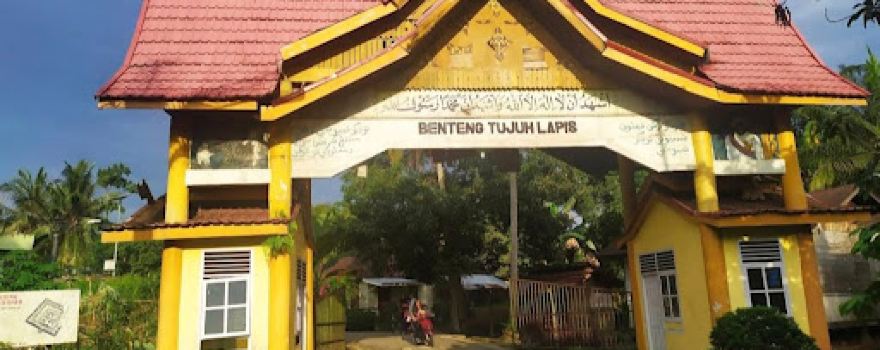 Benteng Tujuh Lapis (Seven Layer Fortress)