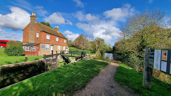 National Trust - River Wey and Godalming Navigations and Dapdune Wharf