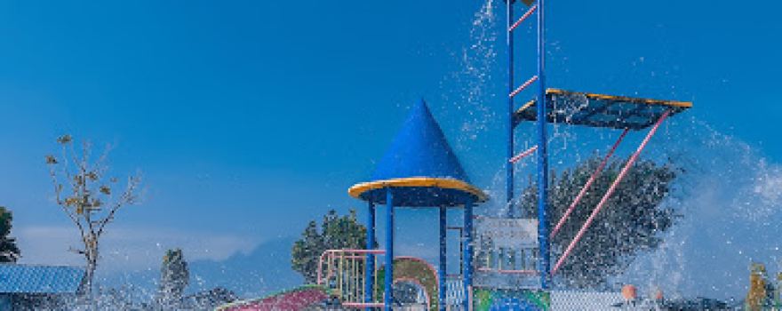 Kolam renang SUMBER LAUT