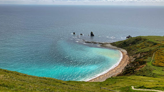 Mupe Bay Beach Cliffs. (Dorset)