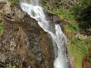 Cascade Du Saillant