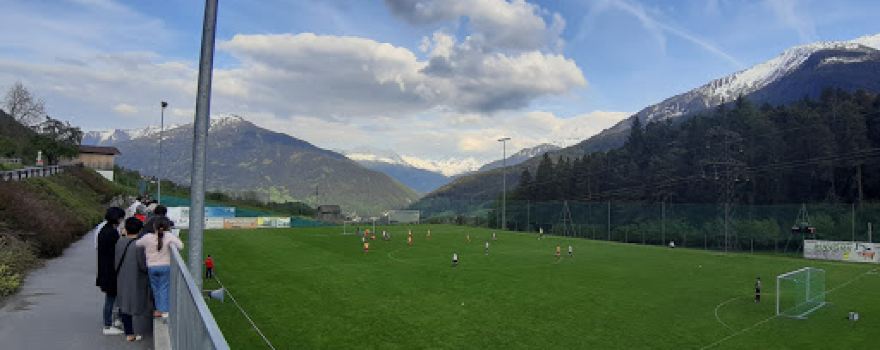 Fußballplatz