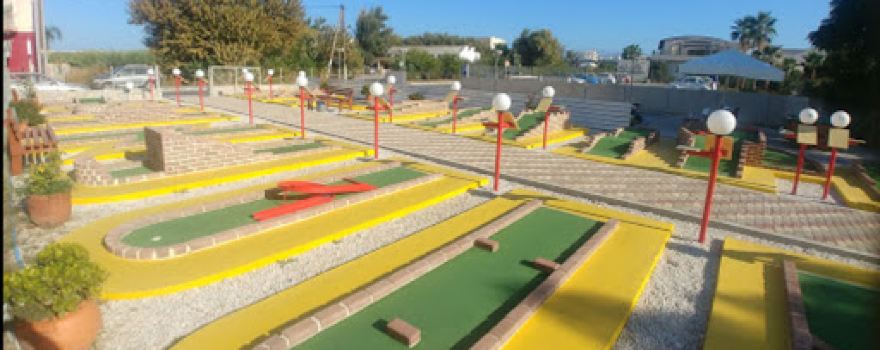 Mini Golf Kolymbari Mini Cars Kostas Fun Park