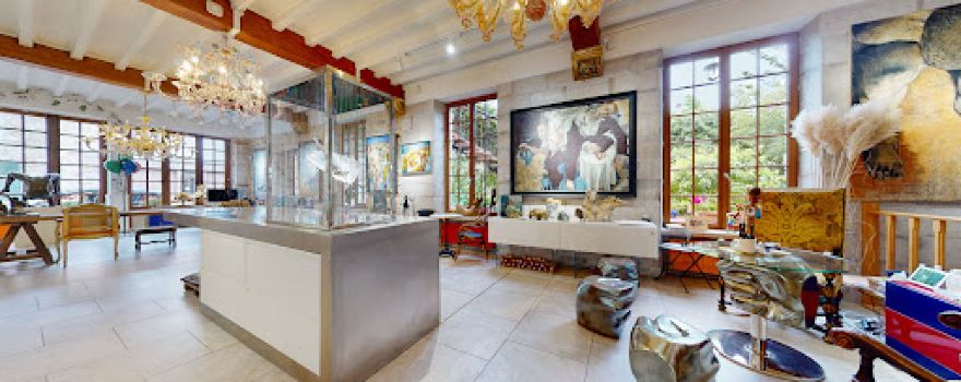 Besharat Gallery & Museum
