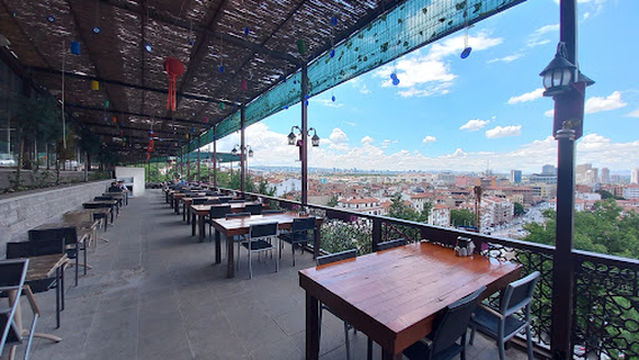 ANKARA HİSAR (KALE) PARKI VE KASRI