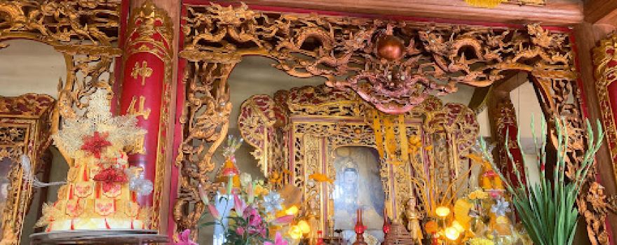 Đền chầu đệ tứ (đền Cây thị)