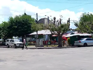Parque Municipal de Quelimane - Jardim Martires de Wyriamo