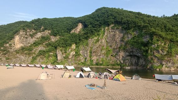 Catfish Cave Camping Base