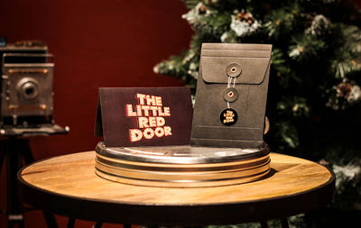 The Little Red Door - Escape Game
