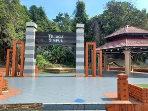 Pantai Marina Telaga Simpul