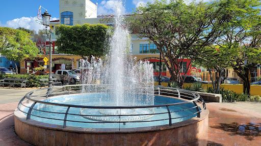 Plaza Don Alfredo Raffucci Bayron