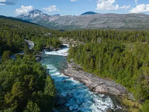Hängebrücke Lønsdal