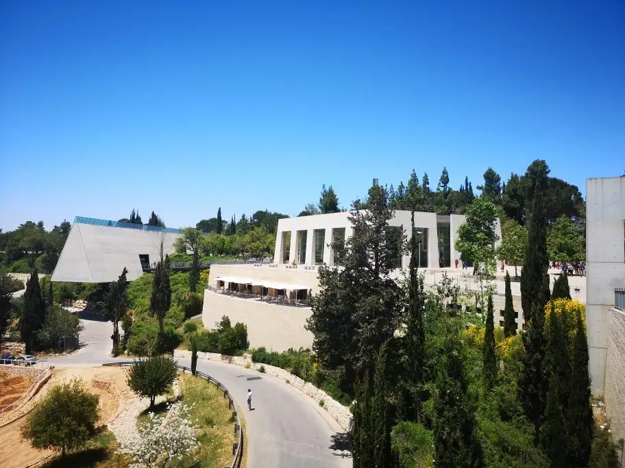 3_Yad Vashem