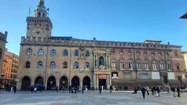 Hotels near Piazza Maggiore