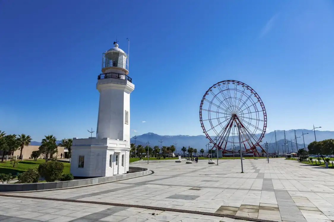 Hotels near Miracle Park
