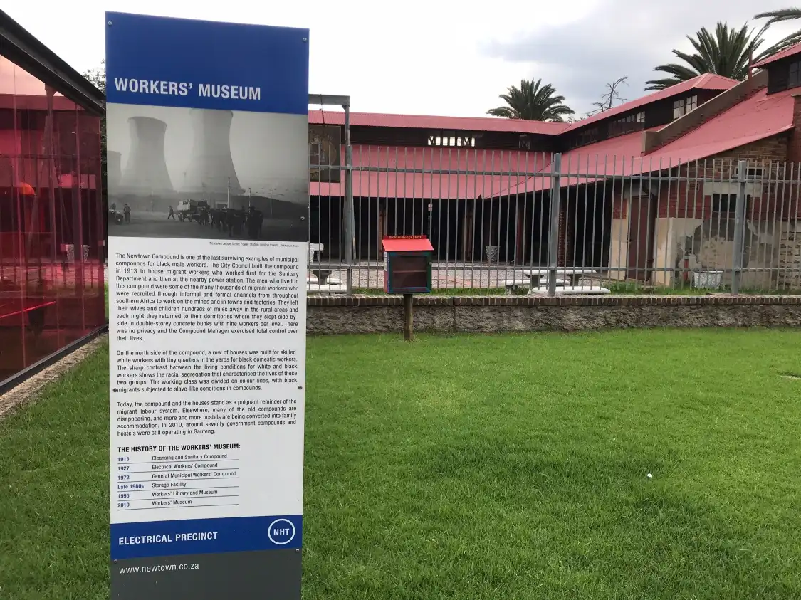 Отели рядом с достопримечательностью «Workers Museum»